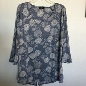 Cocomo Blue & White Tunic Top 3/4 Bell Sleeve Textured Fabric Chic Size XL